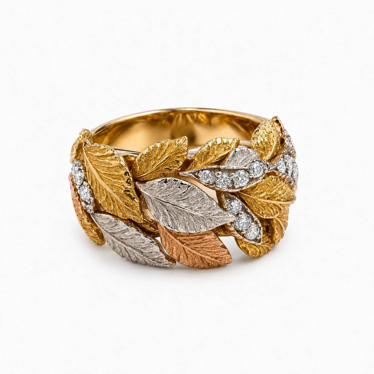 Verdant Luxe Leaf Ring