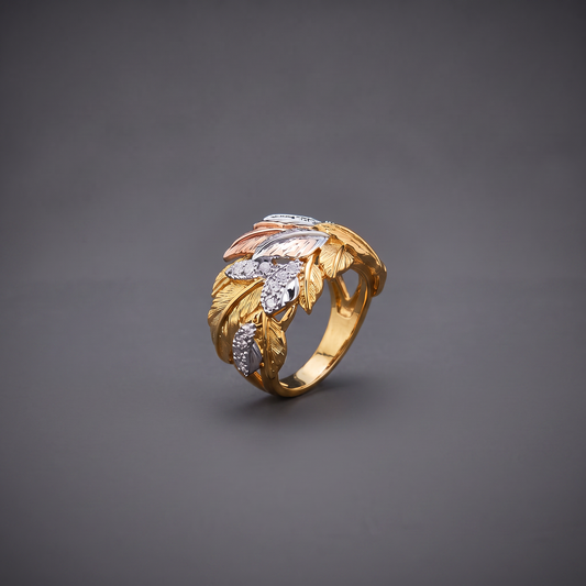 Verdant Luxe Leaf Ring