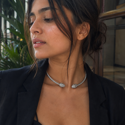 Twisted Collar Neckpiece