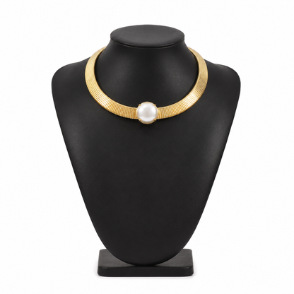 Signature Pearl Necklace