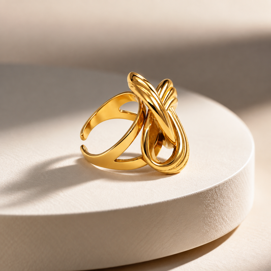 Trinity Knot Ring