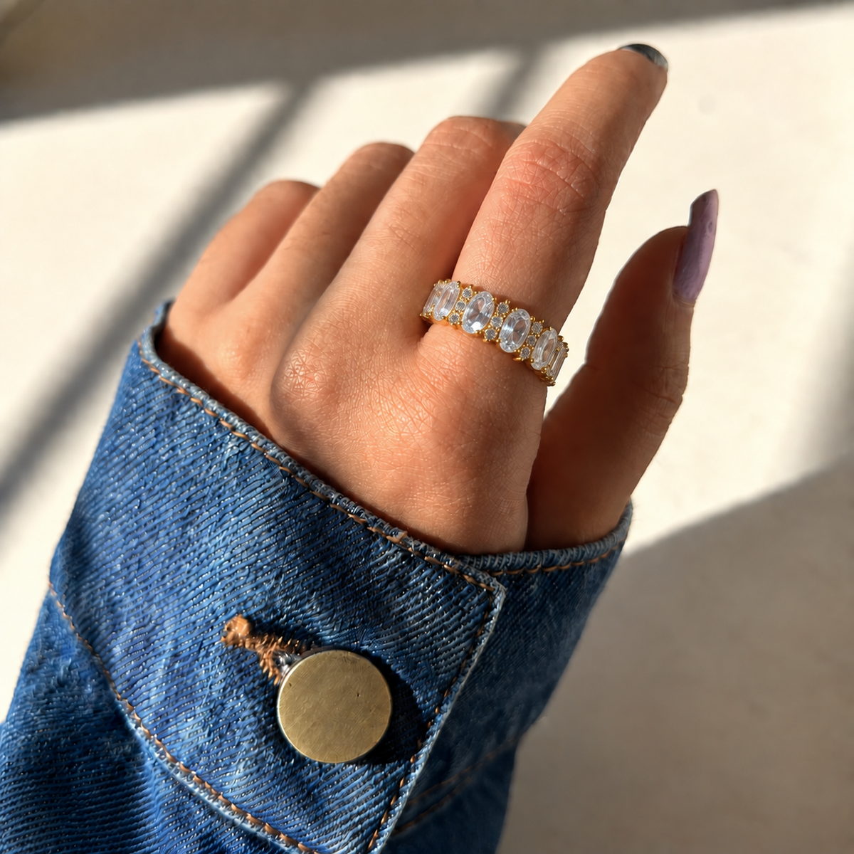 Nail Luxe Eternity Ring
