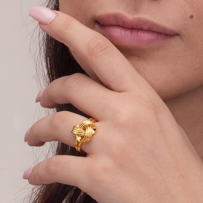 Trinity Knot Ring