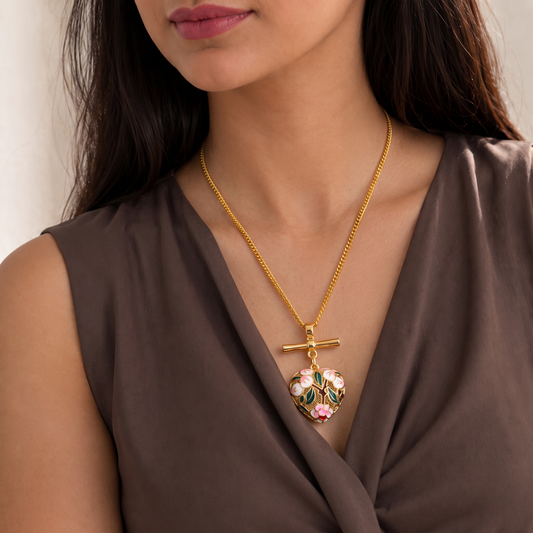 Heart Shape Enamel Pendant Necklace