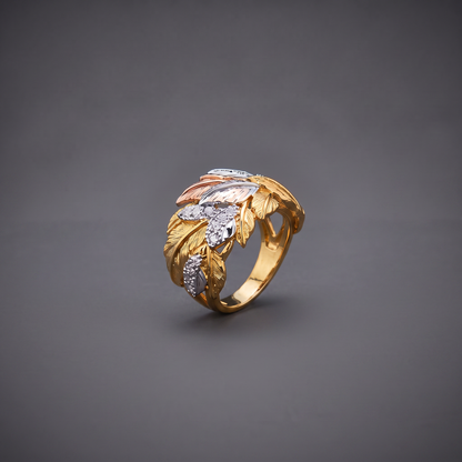 Verdant Luxe Leaf Ring